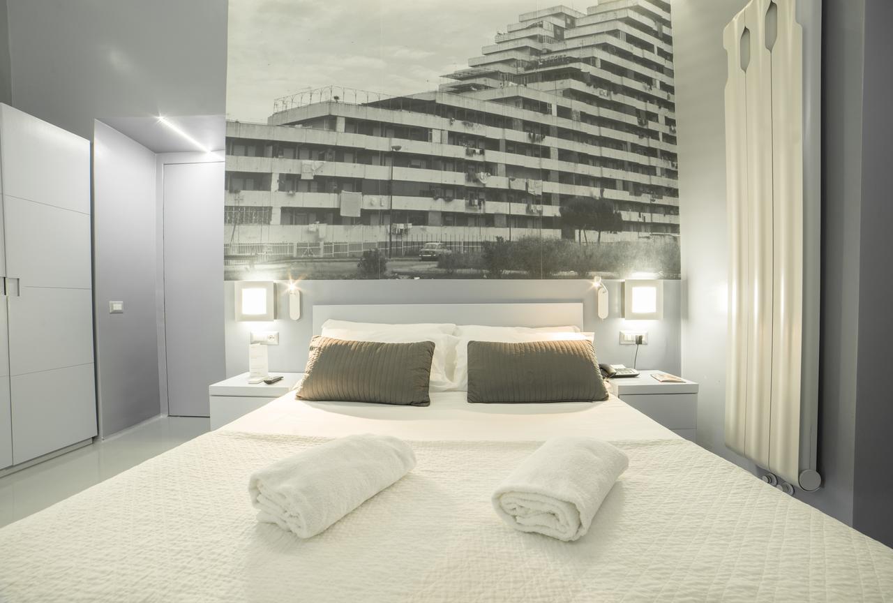 נאפולי Chiaia 197 Deluxe Residence מראה חיצוני תמונה
