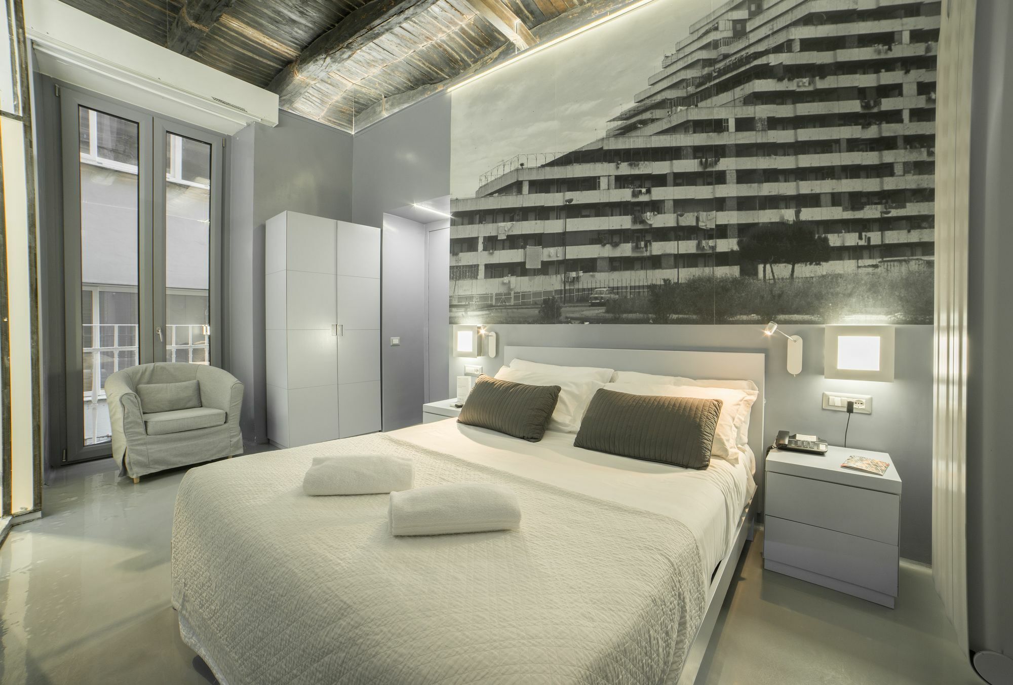 נאפולי Chiaia 197 Deluxe Residence מראה חיצוני תמונה