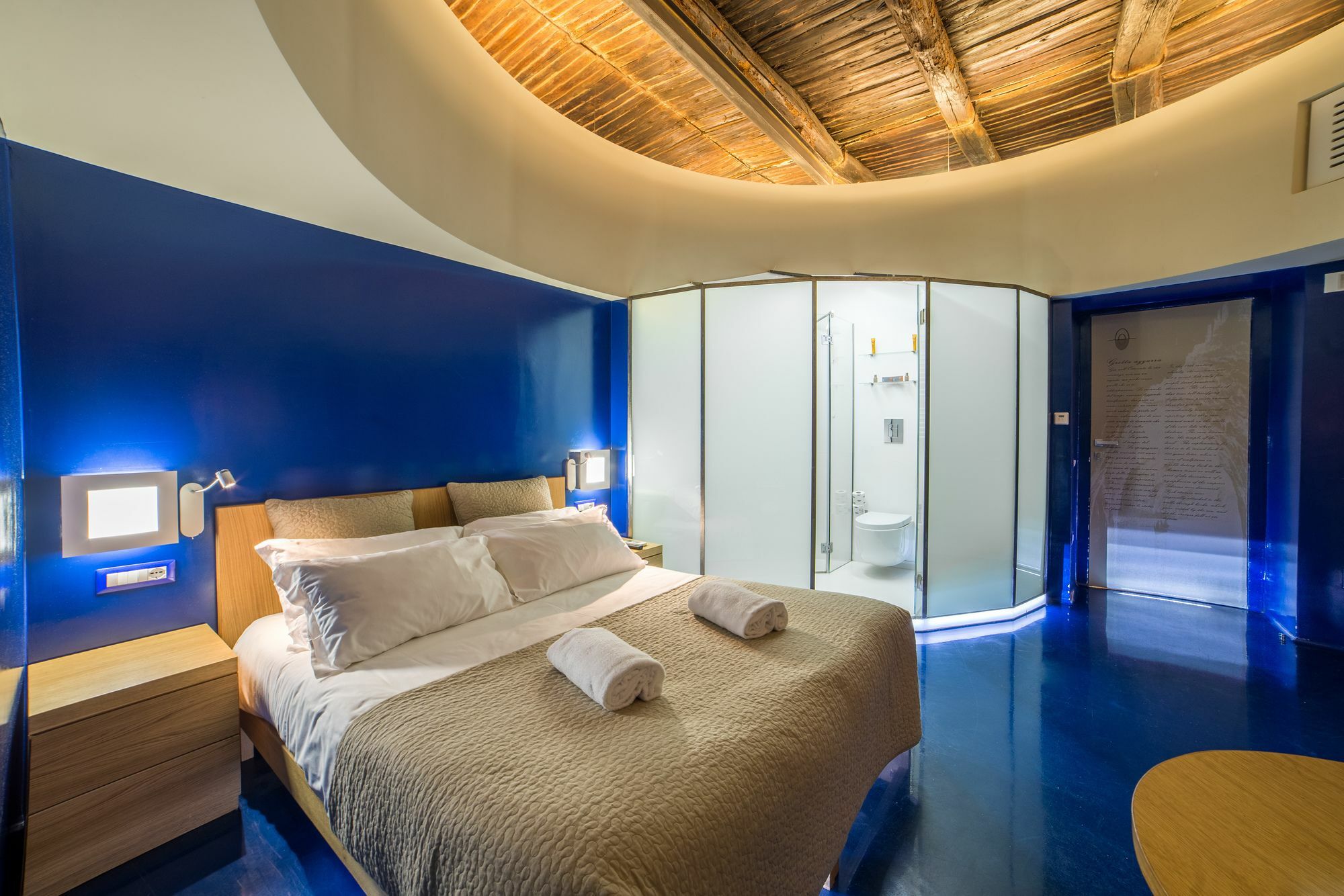 נאפולי Chiaia 197 Deluxe Residence מראה חיצוני תמונה