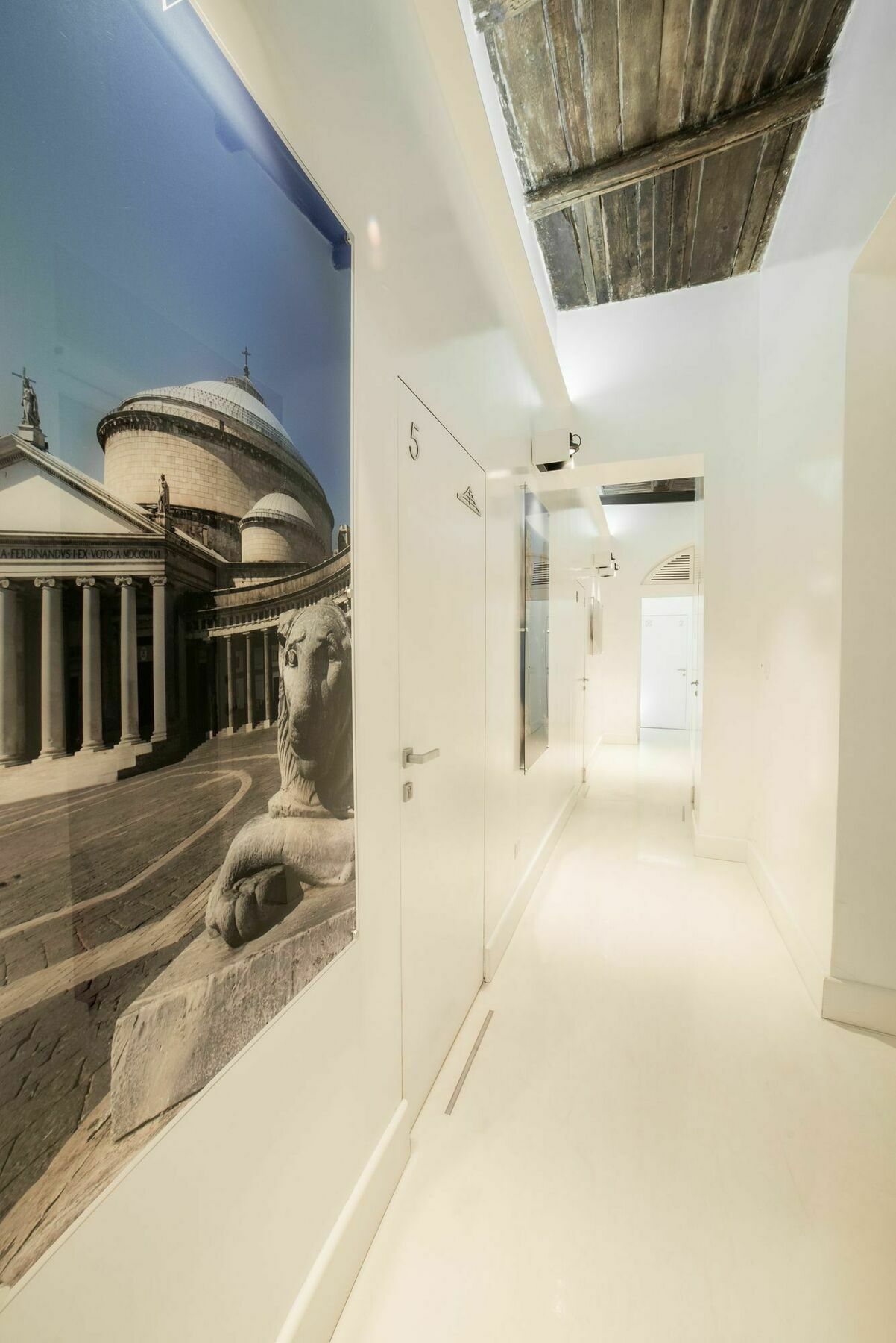 נאפולי Chiaia 197 Deluxe Residence מראה חיצוני תמונה