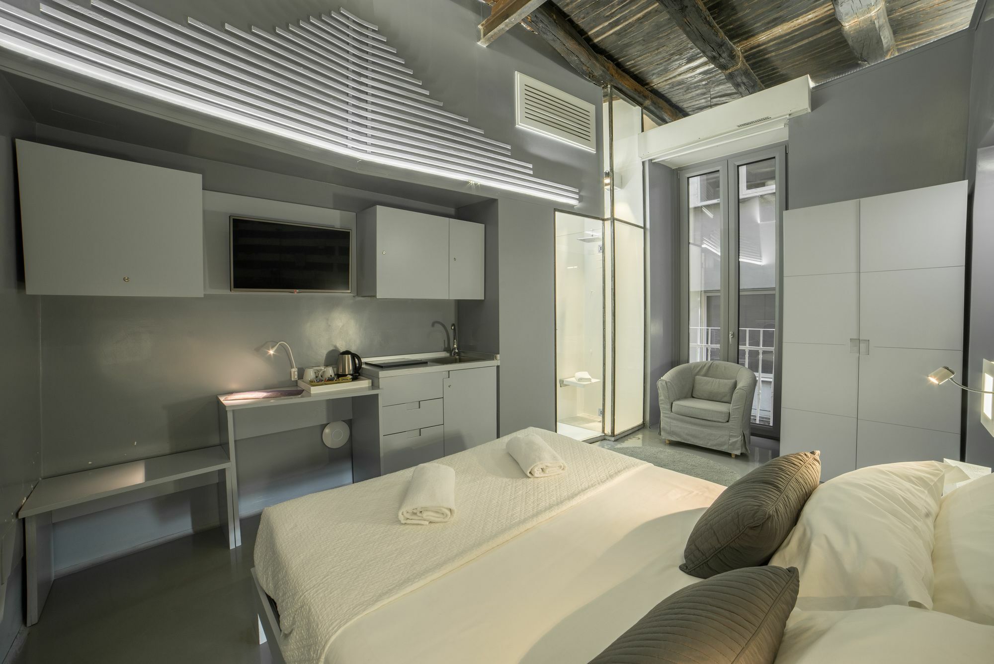 נאפולי Chiaia 197 Deluxe Residence מראה חיצוני תמונה